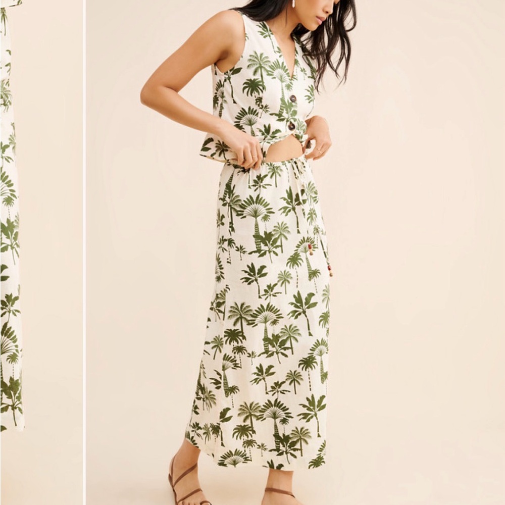 Never Fully Dressed Palm Print Top - White, Olive & Orange Trim
